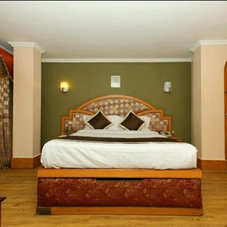 Hotel Maneck Ooty Exteriér fotografie